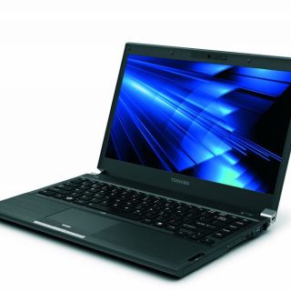 Toshiba Portege R700-185/155 13.3" Laptop - Intel i7 2.67GHz 4GB Ram 128GB SSD Win 10 Pro