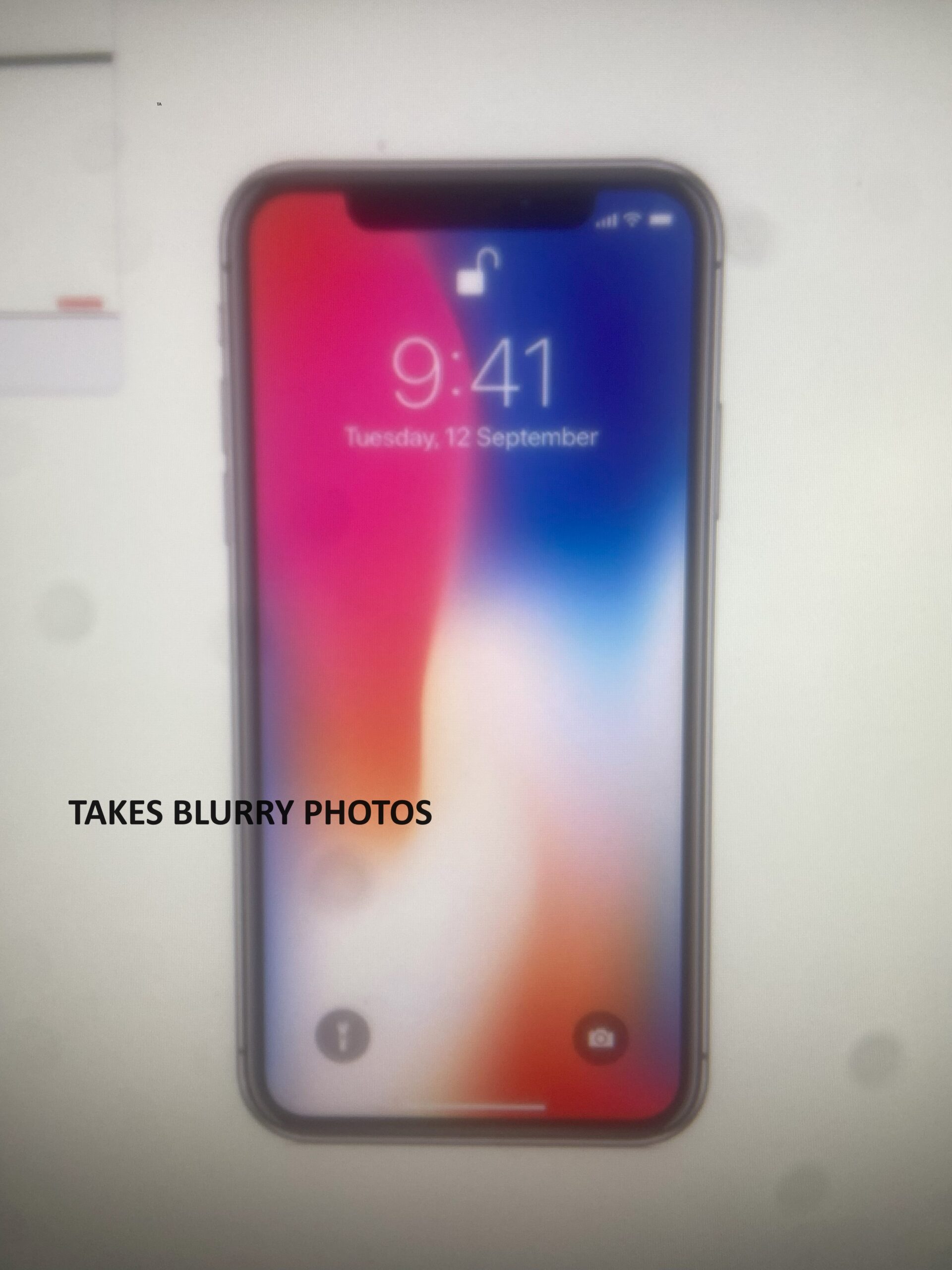 Apple iPhone 11 256GB **FAULTY CAMERA** Battery 75% FOR PARTS - Image 2