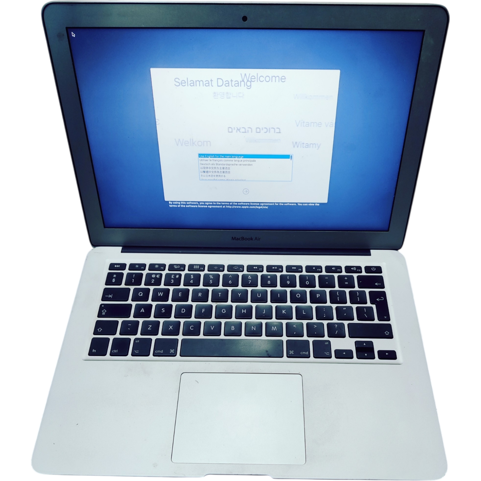 Apple MacBook Air A1466 **SPARES or REPAIR** I5 8GB Ram No SSD - Image 3