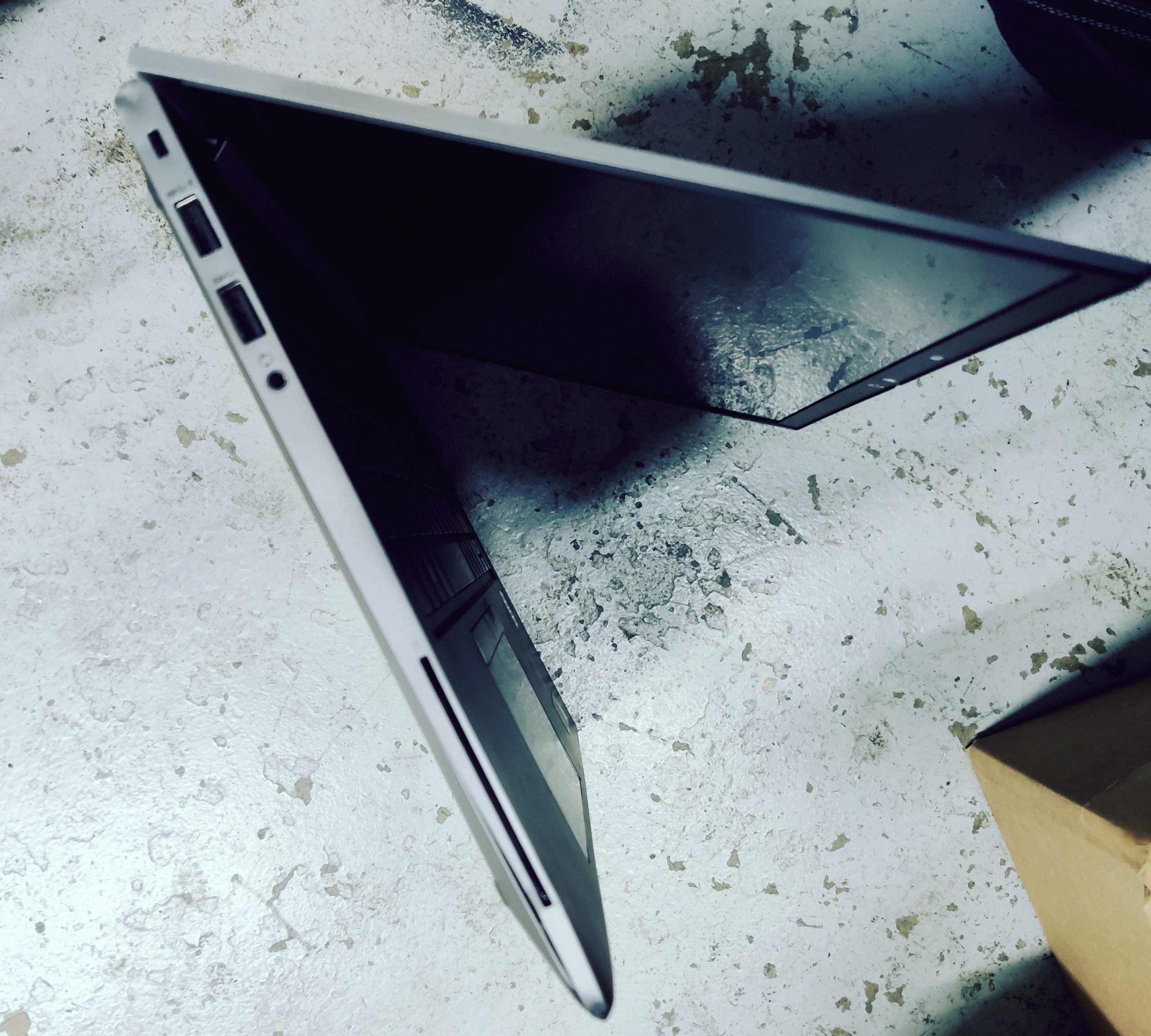 HP ZBook Firefly 14 G8 i7 11th Gen 16GB RAM **For Parts** No Hard Drive - Image 5